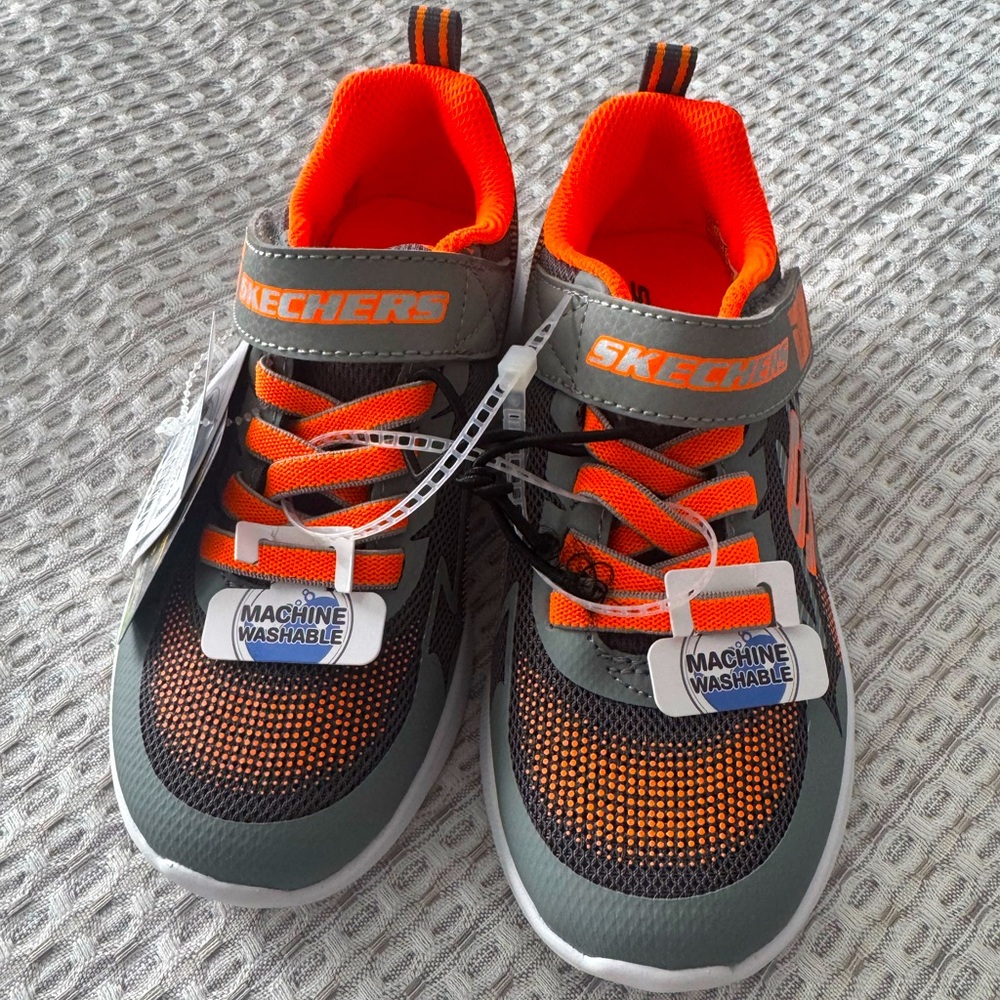 Toddler boy sketcher sneakers